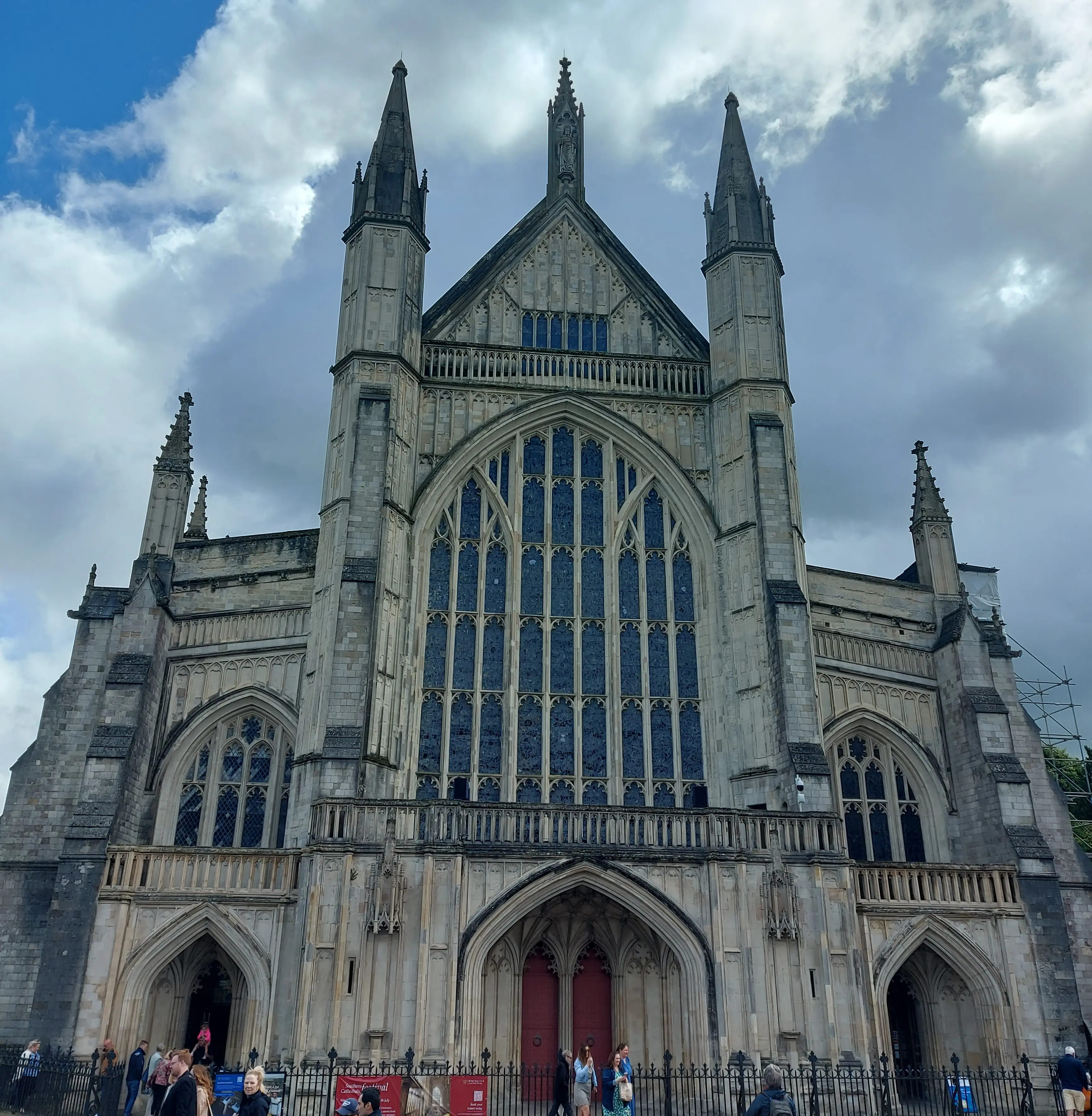 Winchester Cathedral front facade
